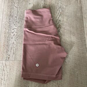 Wunder Train Shorts 6”